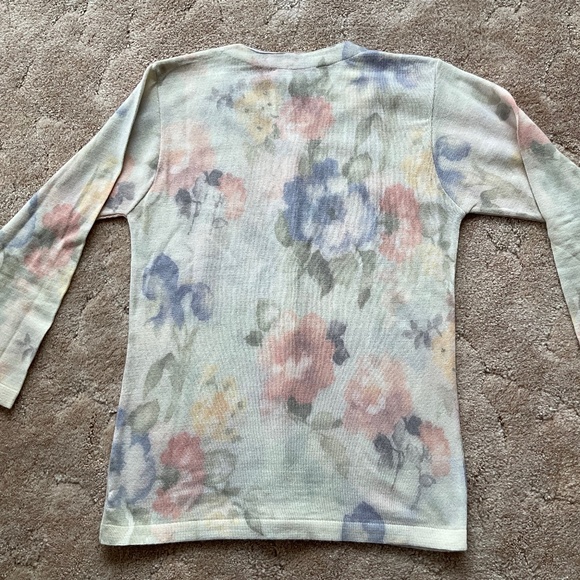 Gabriella T Floral Pastel Cardigan Sweater - Picture 4 of 6